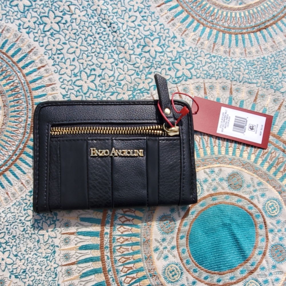 Enzo Angiolini Triple compartment